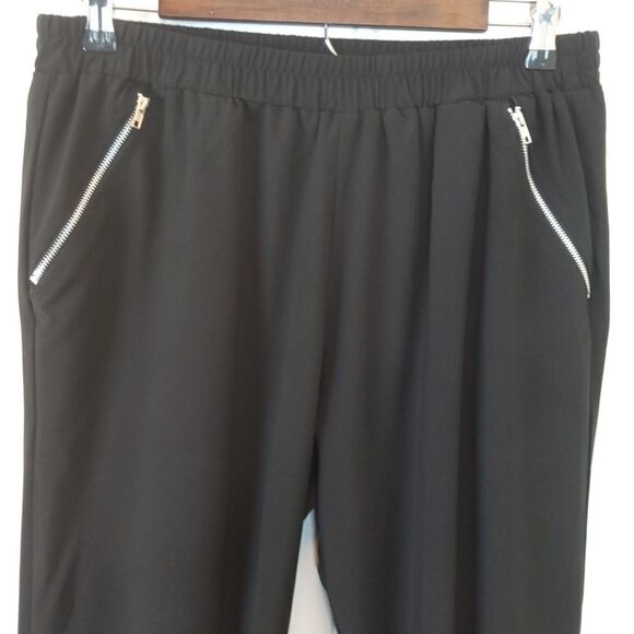 Lily White black elastic waist jogger pants - Picture 2 of 9